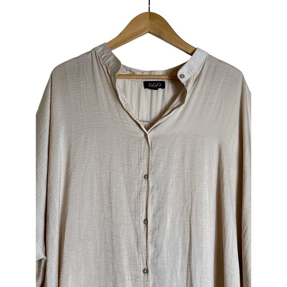 GiGio Women's Oversized Loose Fit Button Down Top Hi-Low Hem Size L Cream - Picture 4 of 8